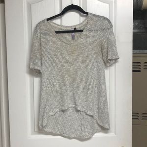 T-shirt Sweater